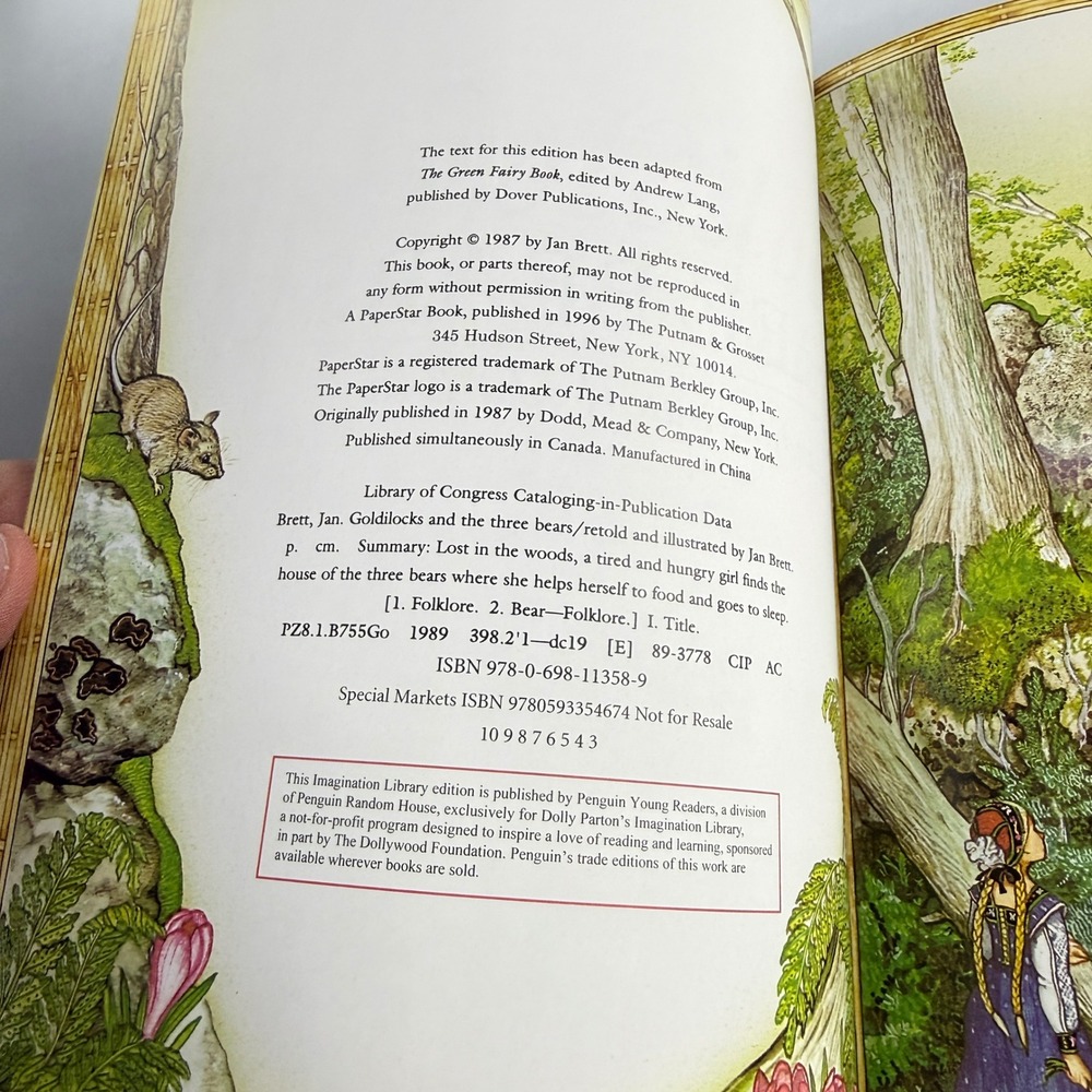 Goldilocks and the Three Bears Jan Brett Dolly Parton‎ Imagination Library Book - Picture 2 of 4